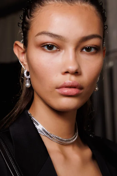 Look 14